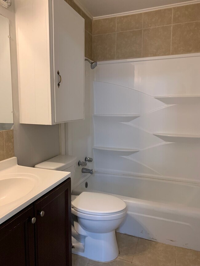 210 Hawaii St in Van, TX - Building Photo - Building Photo