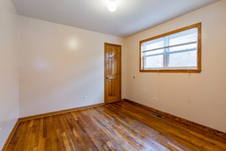 8906 S Halsted St in Chicago, IL - Building Photo - Building Photo