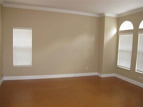 6828 Lucca St in Orlando, FL - Building Photo - Building Photo