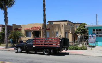 1346 Bush St in Oceanside, CA - Building Photo - Building Photo