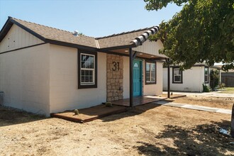 31 Trinity Ave in Chowchilla, CA - Building Photo - Building Photo