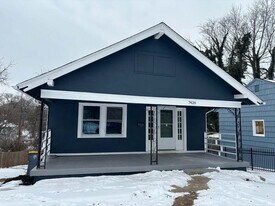 7420 Euclid Ave E in Kansas City, MO - Building Photo