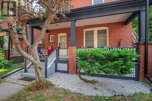 295 Arthur St in Oshawa, ON - Building Photo