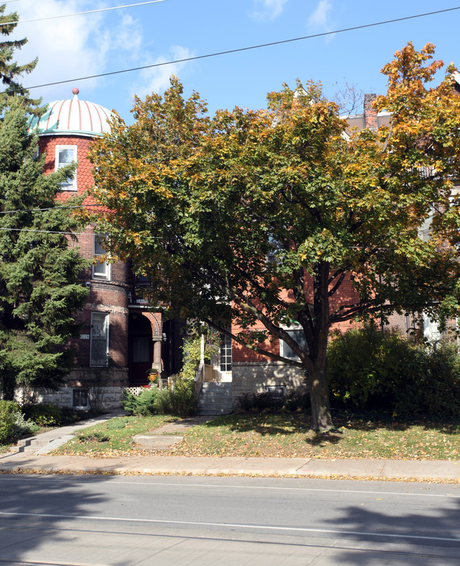 1526 King St W in Toronto, ON - Building Photo - Primary Photo