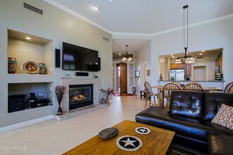 6917 E Sienna Bouquet Pl in Scottsdale, AZ - Foto de edificio - Building Photo
