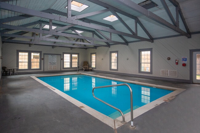 Canyon Apartments in Lubbock, TX - Foto de edificio - Building Photo