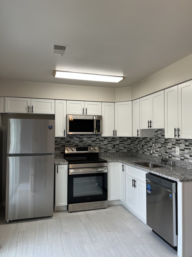 property at 4622 Whitaker Pl