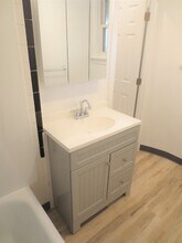 2421 Beechwood Blvd, Unit 2421C in Pittsburgh, PA - Foto de edificio - Building Photo