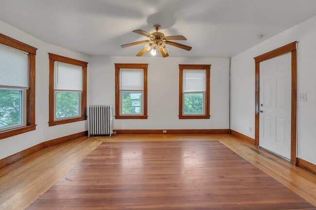 property at 10 Foster St