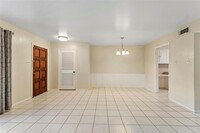 12927 Trail Hollow Dr in Houston, TX - Building Photo - Building Photo