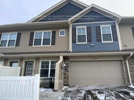 10902 Everest Pl N in Osseo, MN - Building Photo