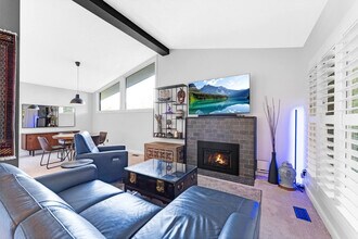 670 Coronation Ave. in Ottawa, ON - Building Photo - Building Photo