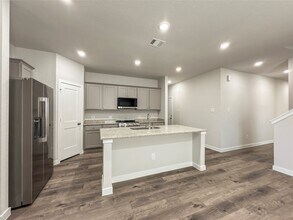 436 Shoreview Dr in Conroe, TX - Building Photo - Building Photo