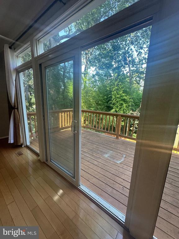 10838 Douglas Ave in Silver Spring, MD - Building Photo - Building Photo