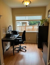 239 S 126th St in Seattle, WA - Building Photo - Building Photo