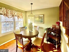 32 Ketley Pl in Princeton, NJ - Building Photo - Building Photo