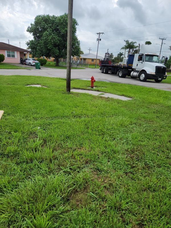 15830 E Bunche Park Dr in Opa Locka, FL - Foto de edificio - Building Photo