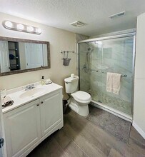 2204 Key W Ct in Kissimmee, FL - Building Photo - Building Photo