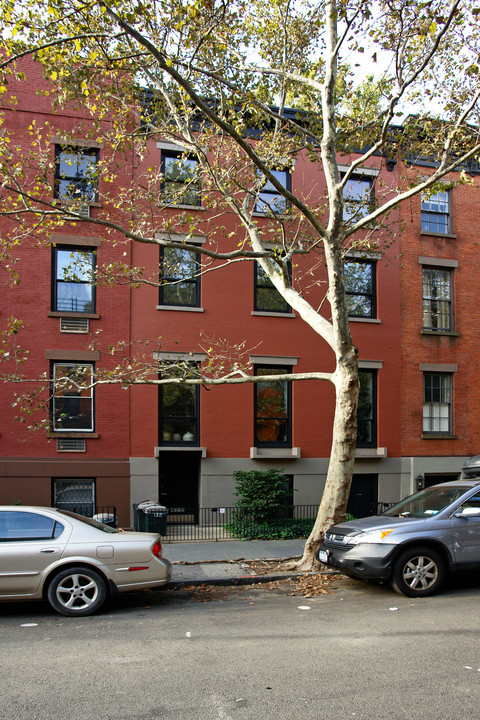 172 Amity St in Brooklyn, NY - Building Photo