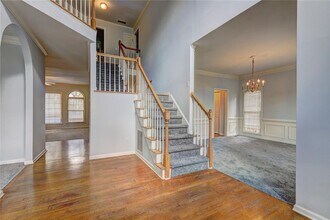 980 Laurel Springs Ln SW in Marietta, GA - Building Photo - Building Photo