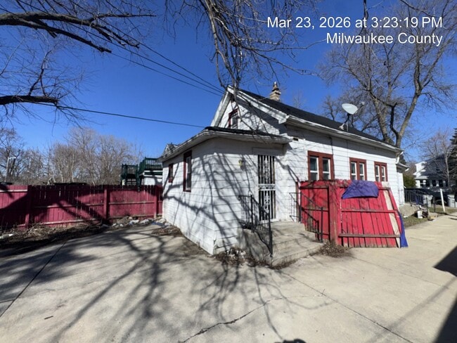 5135 N 58th St in Milwaukee, WI - Building Photo - Building Photo