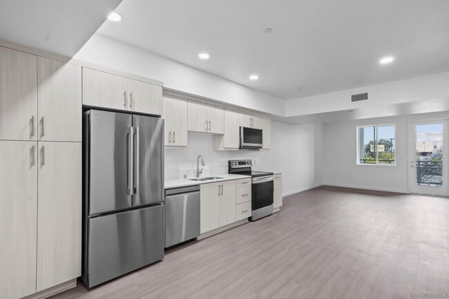 2724 El Cajon Blvd in San Diego, CA - Building Photo - Building Photo