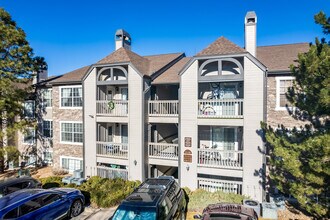 The Enclave at DTC Condominiums in Englewood, CO - Foto de edificio - Building Photo