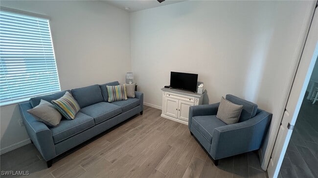 property at 5538 Hampton Links Ct