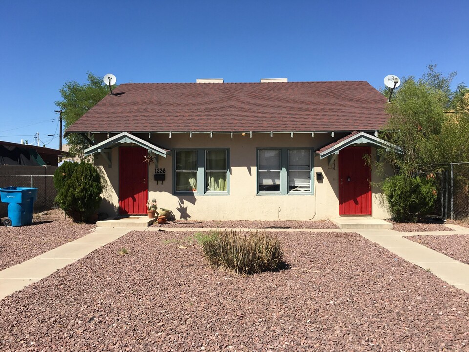 1228 E Pierce St in Phoenix, AZ - Building Photo