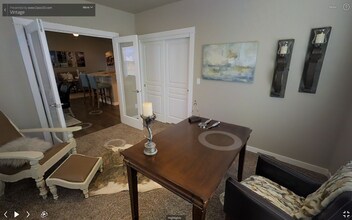 4742 SW Volcano Ave in Redmond, OR - Building Photo - Building Photo