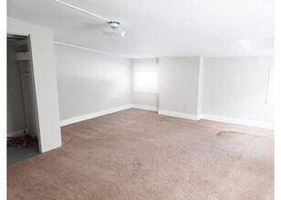 3218 Bishop St in Cincinnati, OH - Building Photo - Building Photo