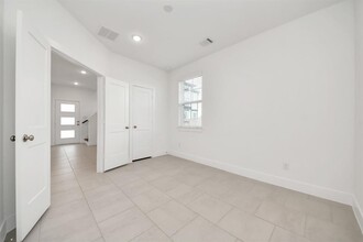 1420 Shaded Rock Dr in Sienna, TX - Building Photo - Building Photo
