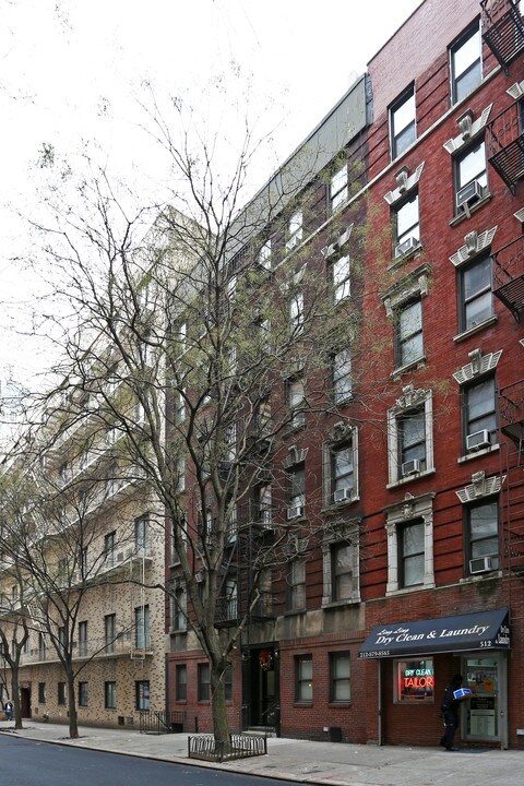 516 E 80th St in New York, NY - Foto de edificio