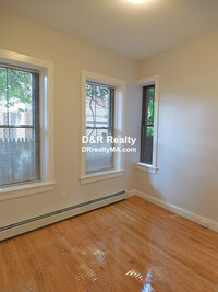 100 Willow St, Unit 100-01 in Cambridge, MA - Building Photo - Building Photo