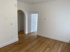 38 Newton St, Unit 2 in Boston, MA - Building Photo - Building Photo