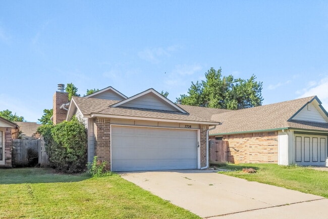 7728 Doris Dr in Oklahoma City, OK - Building Photo - Building Photo