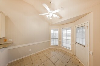 2728 Fair Oaks Dr in Montgomery, AL - Building Photo - Building Photo