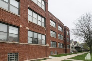 3823 N Drake Ave, Unit 3 Apartments