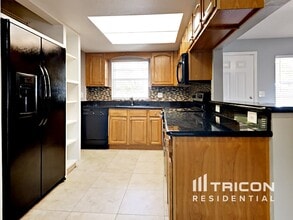 7854 59th St N in Pinellas Park, FL - Foto de edificio - Building Photo