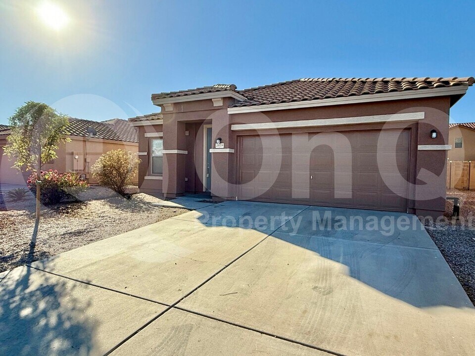 2839 W Allens Peak Dr in San Tan Valley, AZ - Building Photo