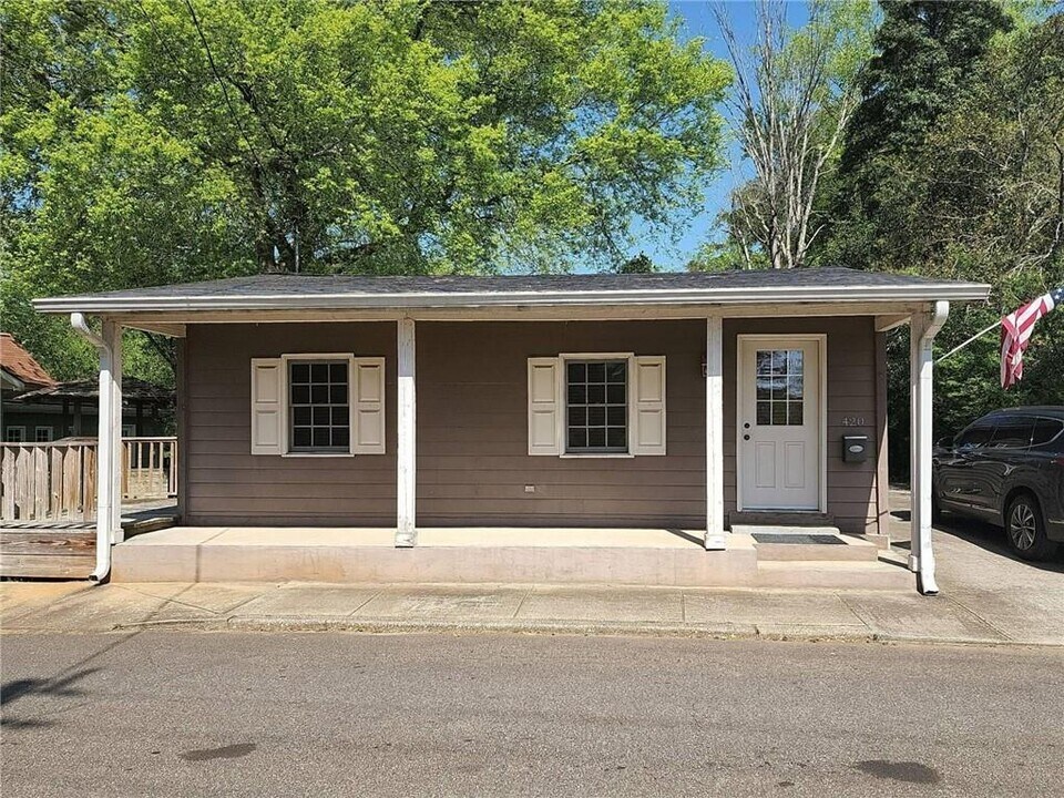 420 Bartow St in Waleska, GA - Building Photo