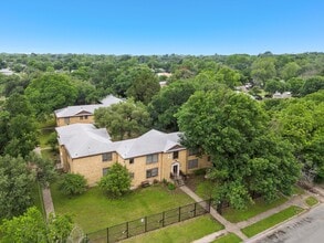 Brookview Hills in Waco, TX - Building Photo - Building Photo