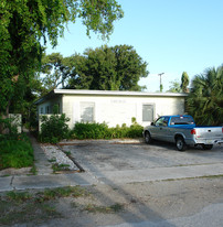 1853 SE 1st Ave in Fort Lauderdale, FL - Building Photo