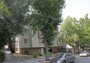 El Dorado Apartments in Oakland, CA - Building Photo - Building Photo