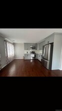 84 Commonwealth Ave in Merrick, NY - Building Photo - Building Photo