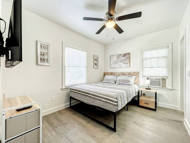 1829 Hollenbeck Dr, Unit SI ID1094230P in Orlando, FL - Building Photo - Building Photo