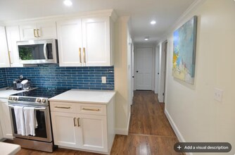 57 Roosevelt Dr in Bristol, RI - Building Photo - Building Photo