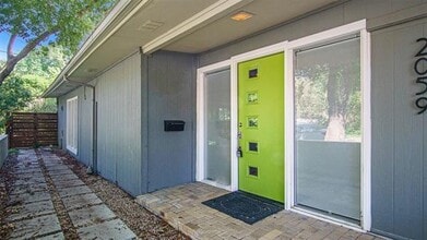 2059 Dorothy Ln in Fort Worth, TX - Building Photo - Building Photo