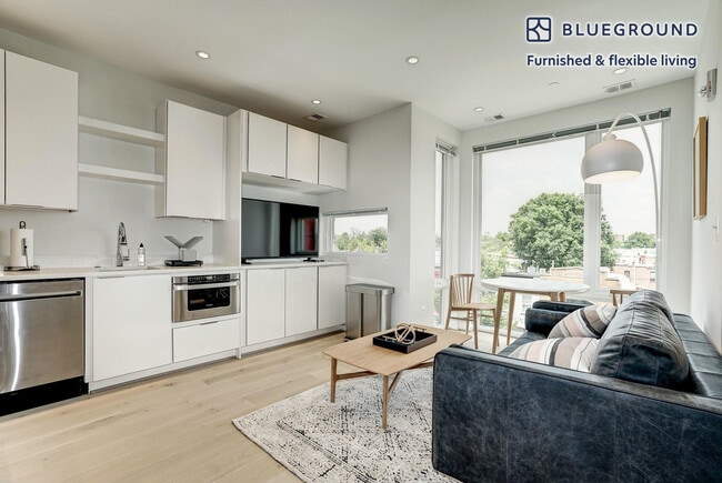 1111 H St NE in Washington, DC - Building Photo - Building Photo