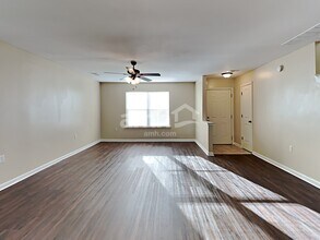 1246 Carlton Ridge Dr in Cordova, TN - Building Photo - Building Photo